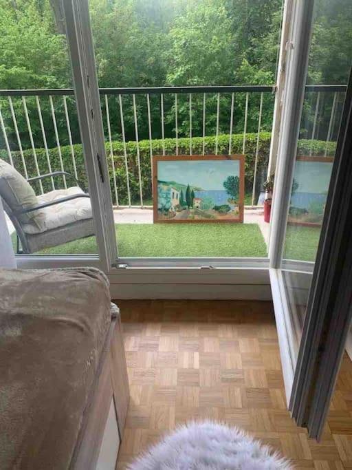 Proche Chateau De Versailles Avec Balcon Vu Sur Une Foret Et Parking Gratuit Pour 5 Personnes Maximum Eksteriør billede